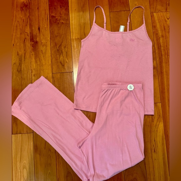 NWT Victoria's Secret PINK Light Pink 2 Piece Pajama Set - Picture 1 of 6
